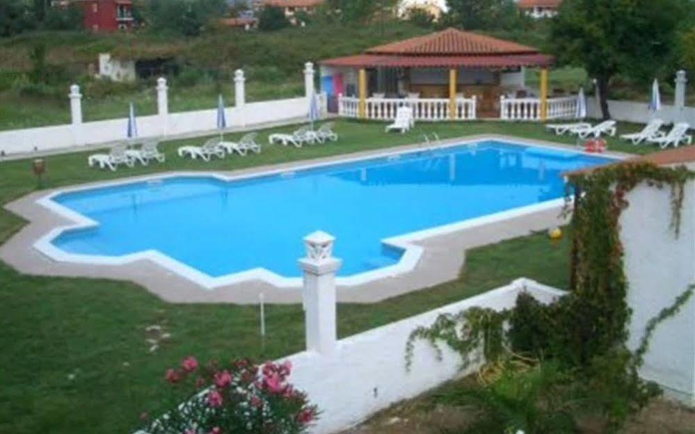 Semeli Hotel - Adults Only Roda  Exteriör bild